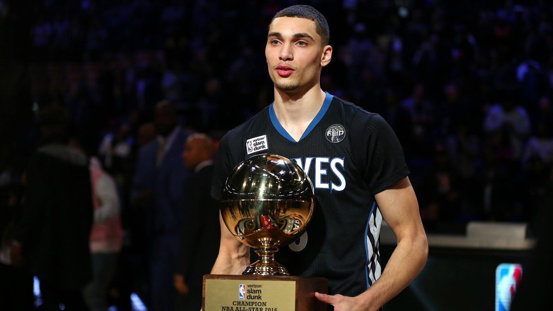 体育焦点话题全网讨论，焦点访谈体育